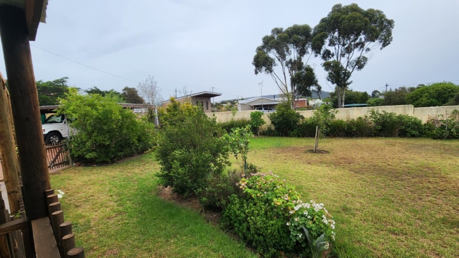 6 Bedroom Property for Sale in Napier Western Cape